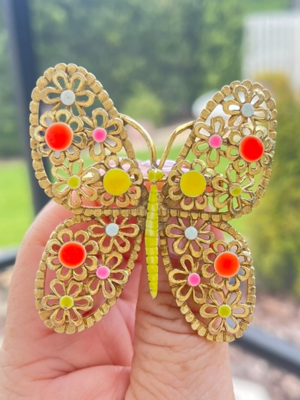 Signed ART Co Gold Tone and Enamel Butterfly Brooch With Floral Filigree Pattern - Picture 6 of 6